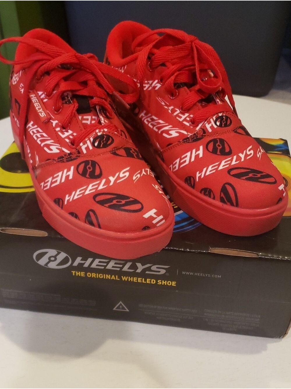 Heelys Kids Red Canvas Logo Skate Sneakers Size 6 Youth